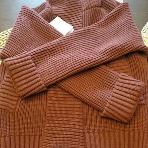 NWT Burberry sweater men’s size small